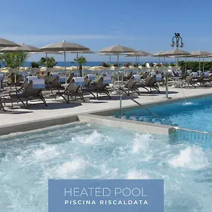 Cavalieri Palace & Hotel Lido di Jesolo